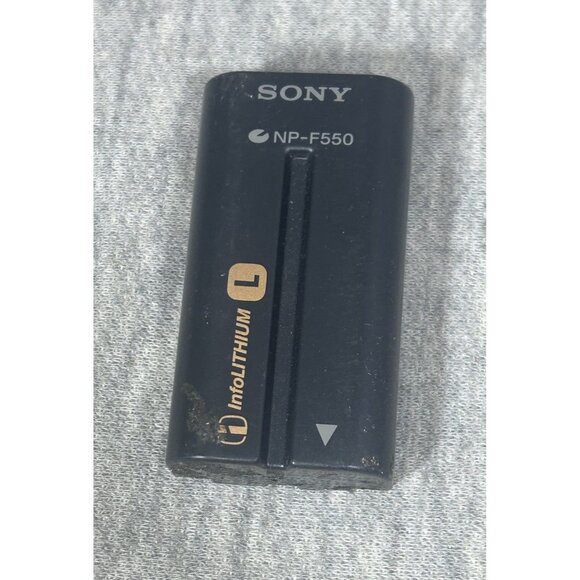 Sony NP-F550 1500mAh InfoLithium Rechargeable Battery Pack For Digital Camera - Picture 1 of 7
